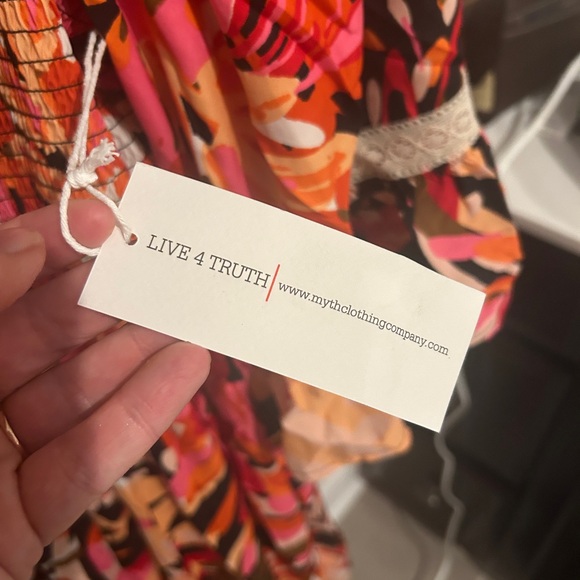 Smocked Floral Ruffled Dress - Picture 4 of 4